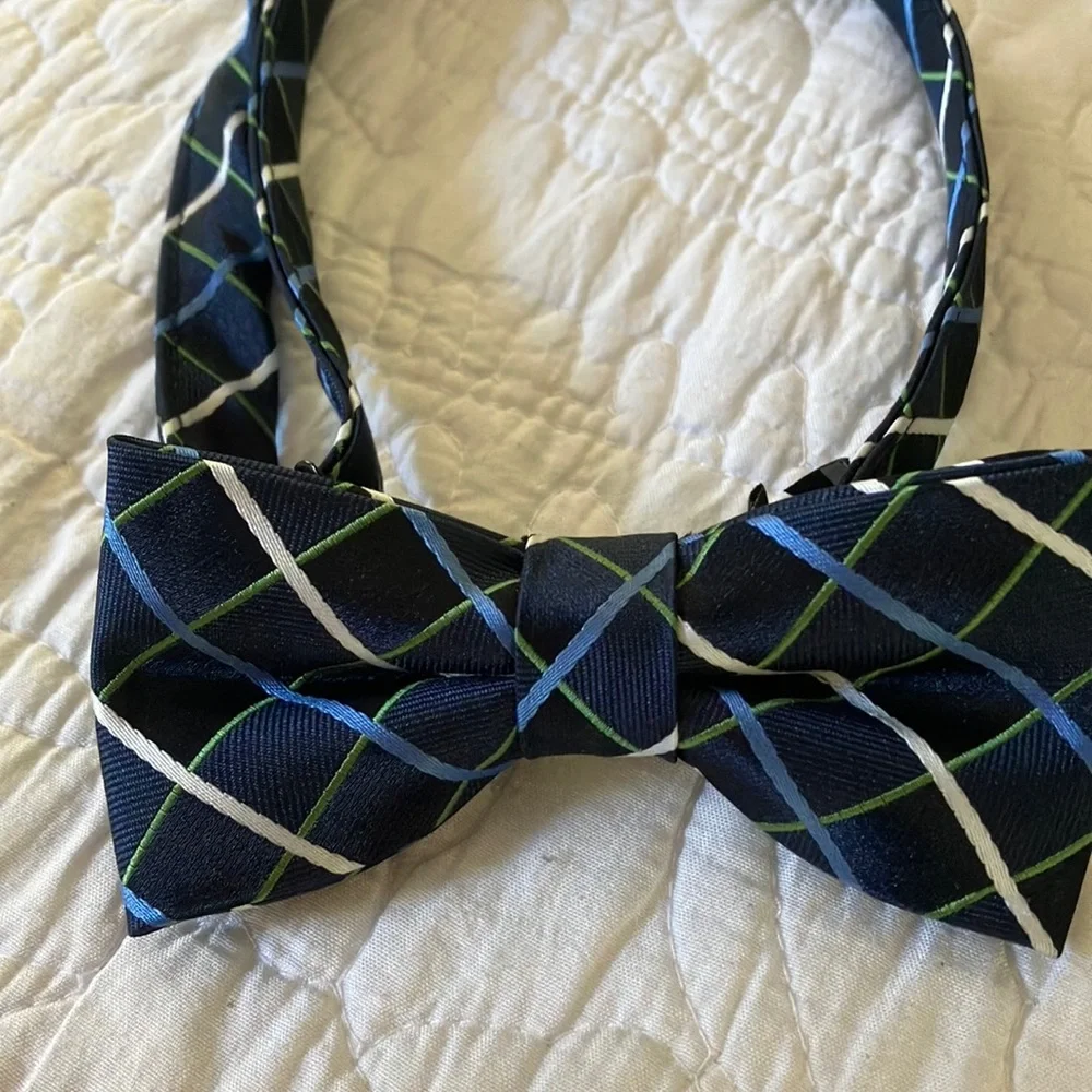Boys Plaid Bow Ties